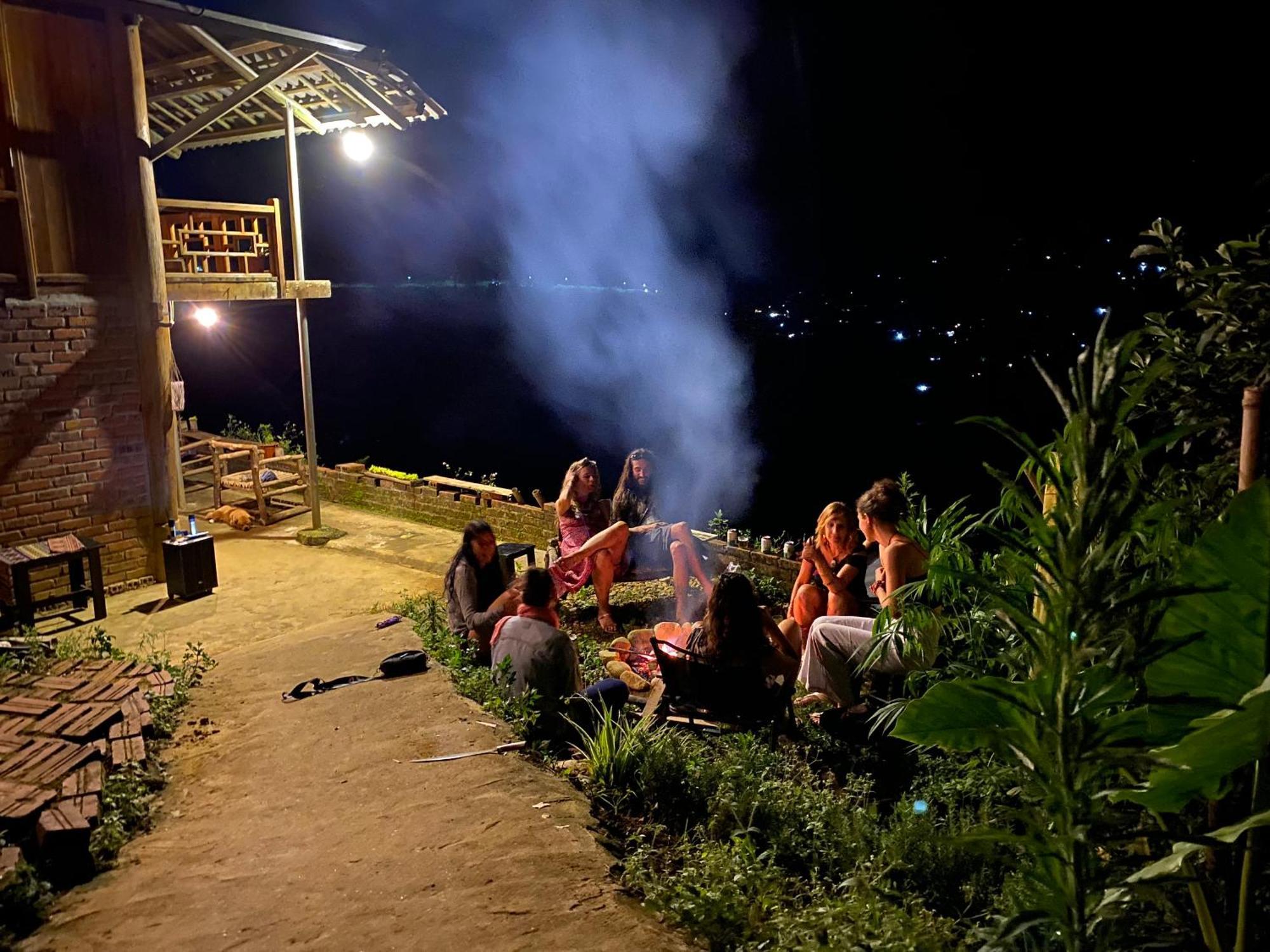 Pham'S House - Homestay & Cafe Sa Pa Ngoại thất bức ảnh